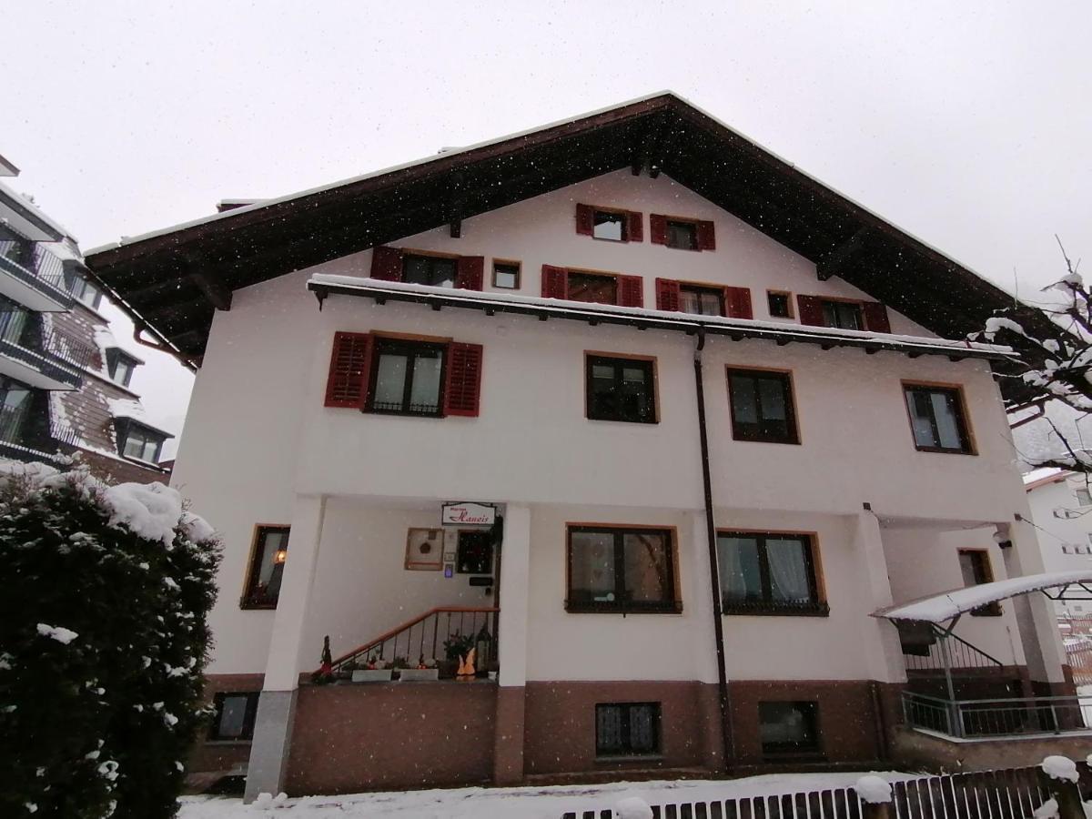 Hotel Haus Marion Haueis St. Anton am Arlberg Exterior foto